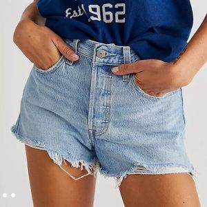Levi’s 501 Shorts Mid Rise